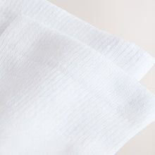 Load image into Gallery viewer, Cushioned Mid Cut Trainer Socks
