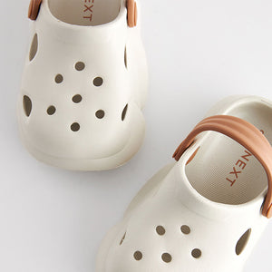 Neutral Clogs with Backstrap