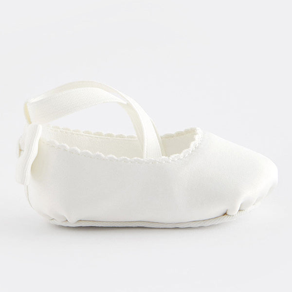 White Ballet Baby Shoes (0-24mths)