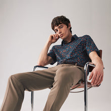 Load image into Gallery viewer, Navy/Blue Regular Fit 100% Cotton Printed Short Sleeve Shirt
