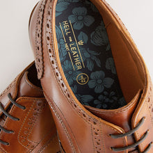 Load image into Gallery viewer, Tan Brown Regular Fit Leather Contrast Sole Brogue Shoes
