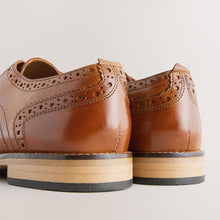 Load image into Gallery viewer, Tan Brown Regular Fit Leather Contrast Sole Brogue Shoes
