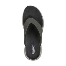 Load image into Gallery viewer, GO WALK ARCH FIT SANDAL
