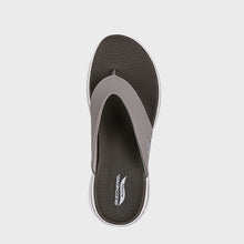 Load image into Gallery viewer, GO WALK ARCH FIT SANDAL
