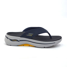 Load image into Gallery viewer, GO WALK ARCH FIT SANDAL
