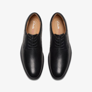 Eldredge Plain Black Leather