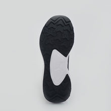 Load image into Gallery viewer, Skyrocket Lite Trail Running Shoes
