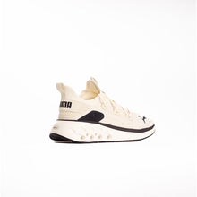 Load image into Gallery viewer, Softride Frequence Street Sneakers Unisex
