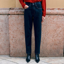Load image into Gallery viewer, Rinse Blue 100% Cotton Column Mom Jeans
