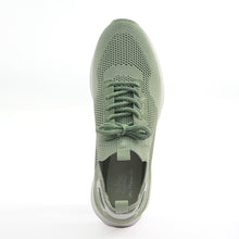 Load image into Gallery viewer, Women&#39;s Comfort Recycled Textile Sneakers Light Green
