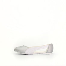 Load image into Gallery viewer, Basic Ballerina.Sil
