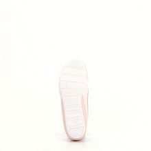 Load image into Gallery viewer, Basic Ballerina Stiched Lotus
