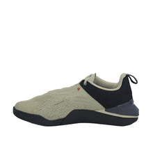Load image into Gallery viewer, Fuse 3.0 Men&#39;s Training Shoes
