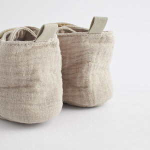 Neutral Muslin Wrap Baby Boots (0-2mths)