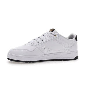 Court Classic Sneakers