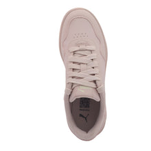 Load image into Gallery viewer, Court Classy Sneakers
