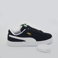 Load image into Gallery viewer, Suede XL Sneakers Unisex
