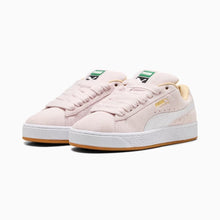 Load image into Gallery viewer, Suede XL Sneakers Unisex
