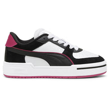 Load image into Gallery viewer, Women&#39;s CA Pro Queen of Hearts Sneakers
