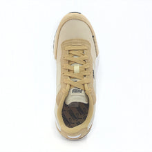 Load image into Gallery viewer, Road Rider Suede Sneakers
