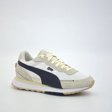 Load image into Gallery viewer, Road Rider Suede Sneakers
