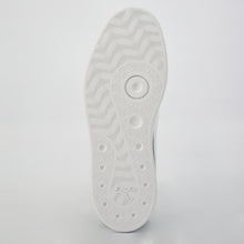 Load image into Gallery viewer, PUMA Club II Suede Sneakers Unisex
