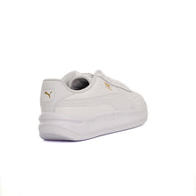 Load image into Gallery viewer, GV Special Sneakers
