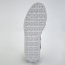 Load image into Gallery viewer, Suede Classic Sneakers Unisex

