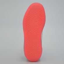 Load image into Gallery viewer, Palermo STRKR Sneakers Women
