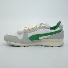 Load image into Gallery viewer, RX 737 Vintage Sneakers
