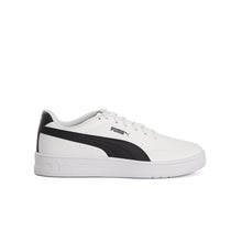 Load image into Gallery viewer, Court Classic Vulc Sneakers
