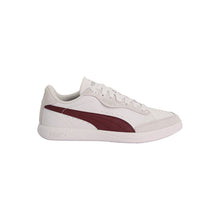 Load image into Gallery viewer, Vikky Star Sneakers Women
