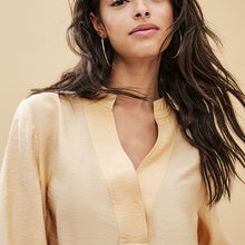 Load image into Gallery viewer, Cream Long Sleeve Textured Overhead V-Neck Blouse
