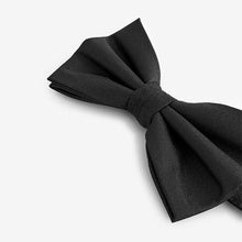 Load image into Gallery viewer, Black Plain Silk Bow Tie

