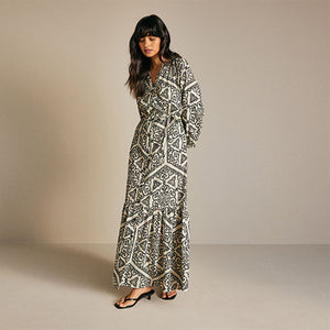 Black/White 100% Cotton Long Sleeve Dress