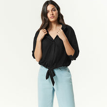 Load image into Gallery viewer, Black Relaxed Fit Drawstring Hem Shirt
