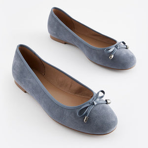 Blue Forever Comfort® Round Toe Leather Ballerina Shoes