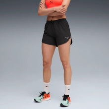 Load image into Gallery viewer, PUMA x HYROX ULTRAWEAVE 4" Shorts Women
