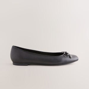 Black Round Toe Leather Ballerina Shoes