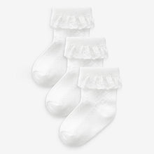 Load image into Gallery viewer, White Lace Baby Socks 3 Pack (0mths-1-2yrs)
