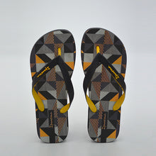 Load image into Gallery viewer, Parati Black/Yellow Men Sandals
