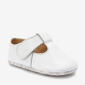 Baby Leather T-Bar Pram Shoes (0-18mths)