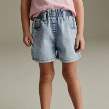 Load image into Gallery viewer, Denim Light wash MOM Shorts
