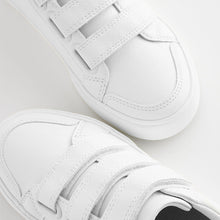 Load image into Gallery viewer, White Standard Fit (F) 3 Strap Touch Fastening Trainers
