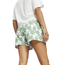 Load image into Gallery viewer, BLOSSOM Women&#39;s Floral Patterned Shorts
