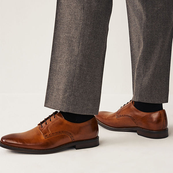 an Brown Regular Fit Leather Contrast Sole Derby Shoes