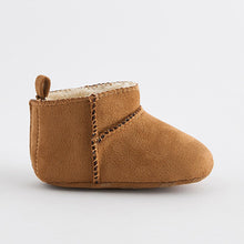 Load image into Gallery viewer, Tan Brown Warm Lined Baby Boots (0-2yrs)
