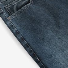 Load image into Gallery viewer, Blue Vintage Slim Fit Classic Stretch Jeans
