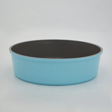 Load image into Gallery viewer, Round Ovenware Ivory 24cm

