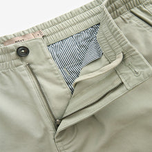 Load image into Gallery viewer, Green Elasticated Waist Chino Shorts
